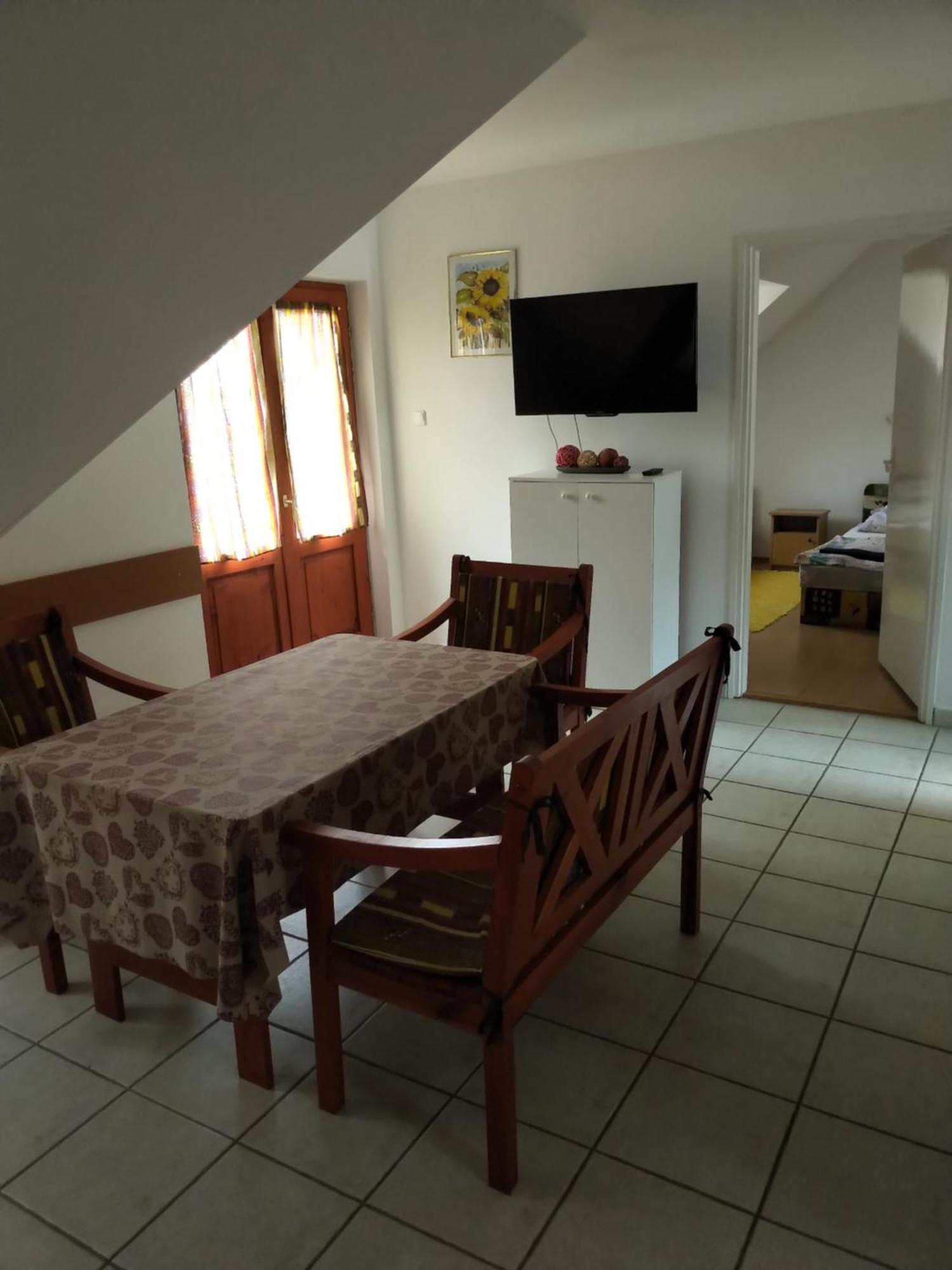 Reteshaz Strudelhaus Apartmanhaz ボニャルツバシュ エクステリア 写真