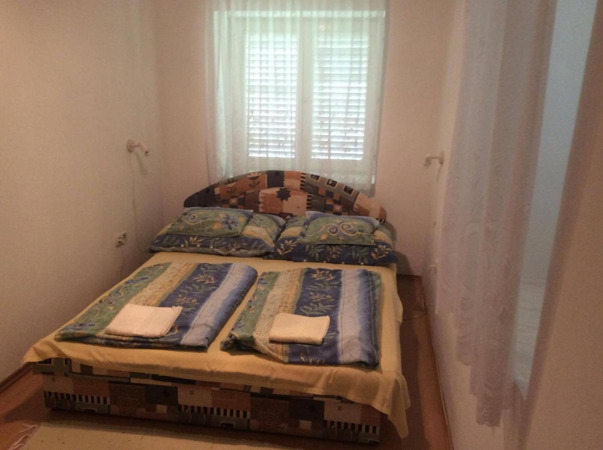 Reteshaz Strudelhaus Apartmanhaz ボニャルツバシュ エクステリア 写真