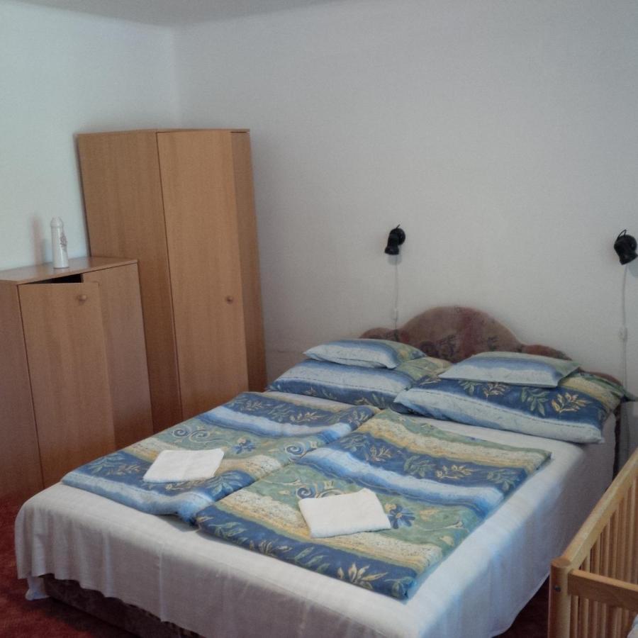 Reteshaz Strudelhaus Apartmanhaz ボニャルツバシュ エクステリア 写真